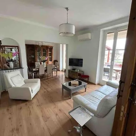 Appartement Stupendo Sopra Anfiteatro Ventimiglia